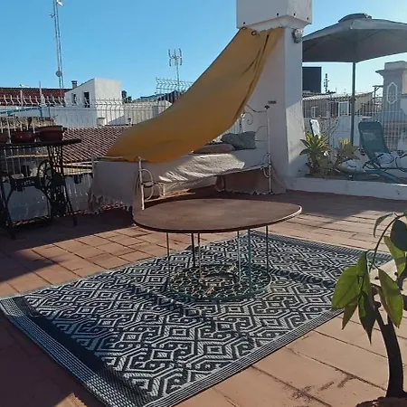 With Roof Terrace In Town Centre Apartment
